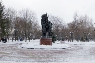 Памятник Победители
